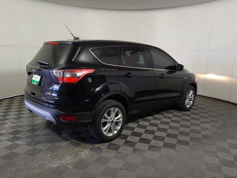 Used 2017 Ford Escape SE FWD image 10