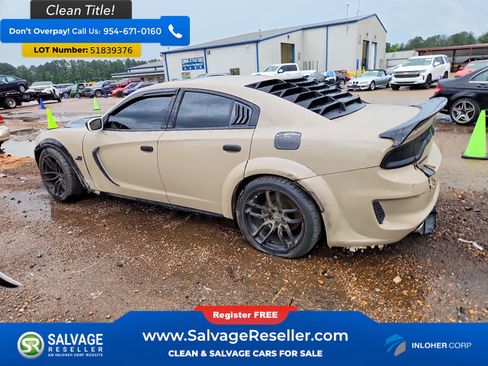 Used 2018 Dodge Charger R/T Scat Pack RWD image 3