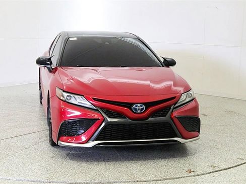 Used 2021 Toyota Camry XSE w/ Cold Weather Package FWD image 2