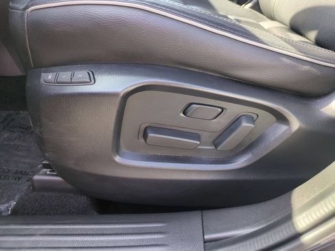 Used 2025 MAZDA CX-5 AWD 2.5 S w/ Preferred Package image 14