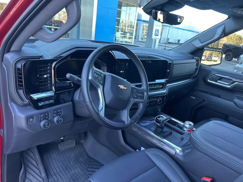 Used 2023 Chevrolet Silverado 1500 LTZ w/ LTZ Premium Package image 10