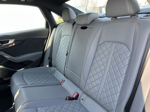 Used 2023 Audi S4 Premium Plus w/ Premium Plus Package image 33