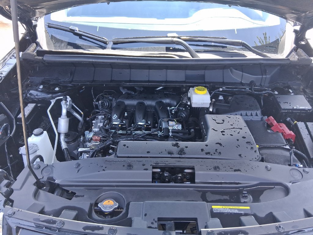 Used 2025 Nissan Pathfinder SL FWD image 27