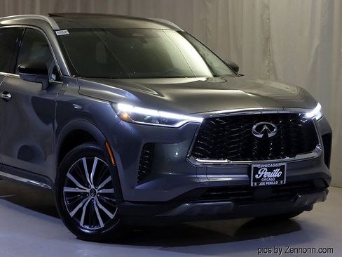 Used 2023 INFINITI QX60 Sensory w/ Cargo Package image 2