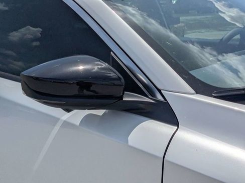 Used 2026 Nissan Sentra SL w/ Floor Mat Package FWD image 9