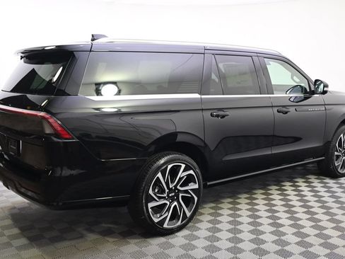 New 2027 Lincoln Navigator L Black Label AWD/4WD image 7