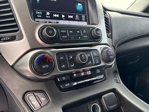 Used 2017 Chevrolet Suburban LT AWD/4WD image 39