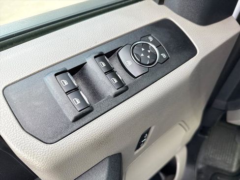 Used 2022 Ford F350 XL w/ Power Equipment Group image 27