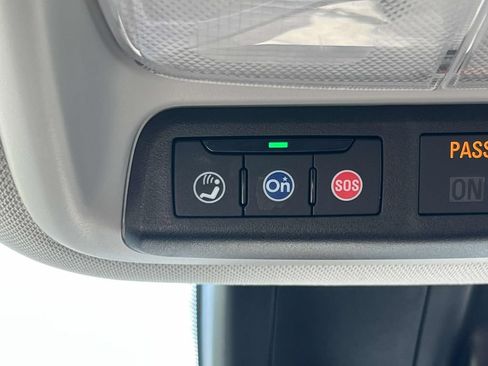 Used 2025 Chevrolet TrailBlazer LT AWD/4WD image 28