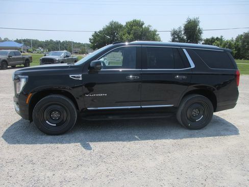 New 2026 GMC Yukon Elevation w/ Elevation Premium Package AWD/4WD image 7