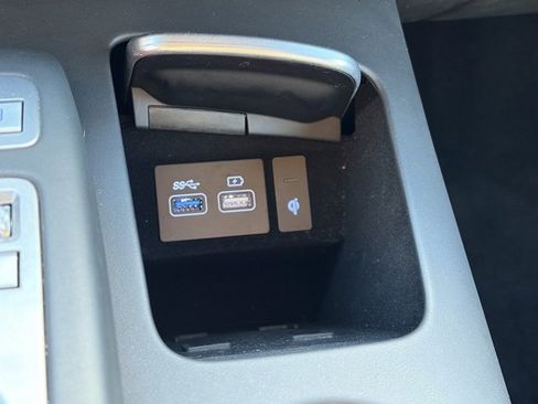 Used 2024 Genesis GV70 3.5T Sport w/ Sport Advanced Package image 21