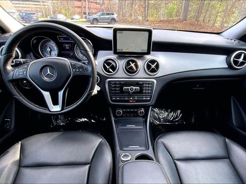 Used 2015 Mercedes-Benz GLA 250 4MATIC image 14