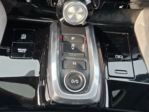 Used 2023 Acura MDX FWD w/ Technology Package image 19