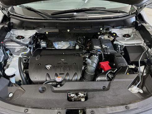 Used 2025 Mitsubishi Outlander Sport AWD image 33