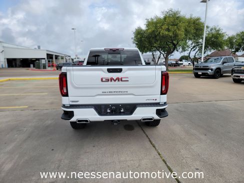 Used 2024 GMC Sierra 1500 AT4 w/ Technology Package image 6