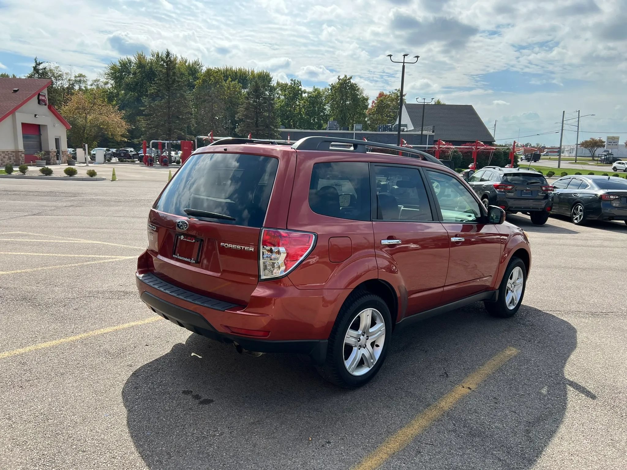 Used 2010 Subaru Forester 2.5X Premium AWD/4WD image 5