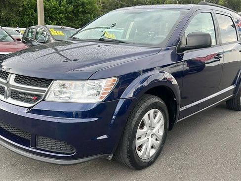 Used 2017 Dodge Journey SE FWD image 18