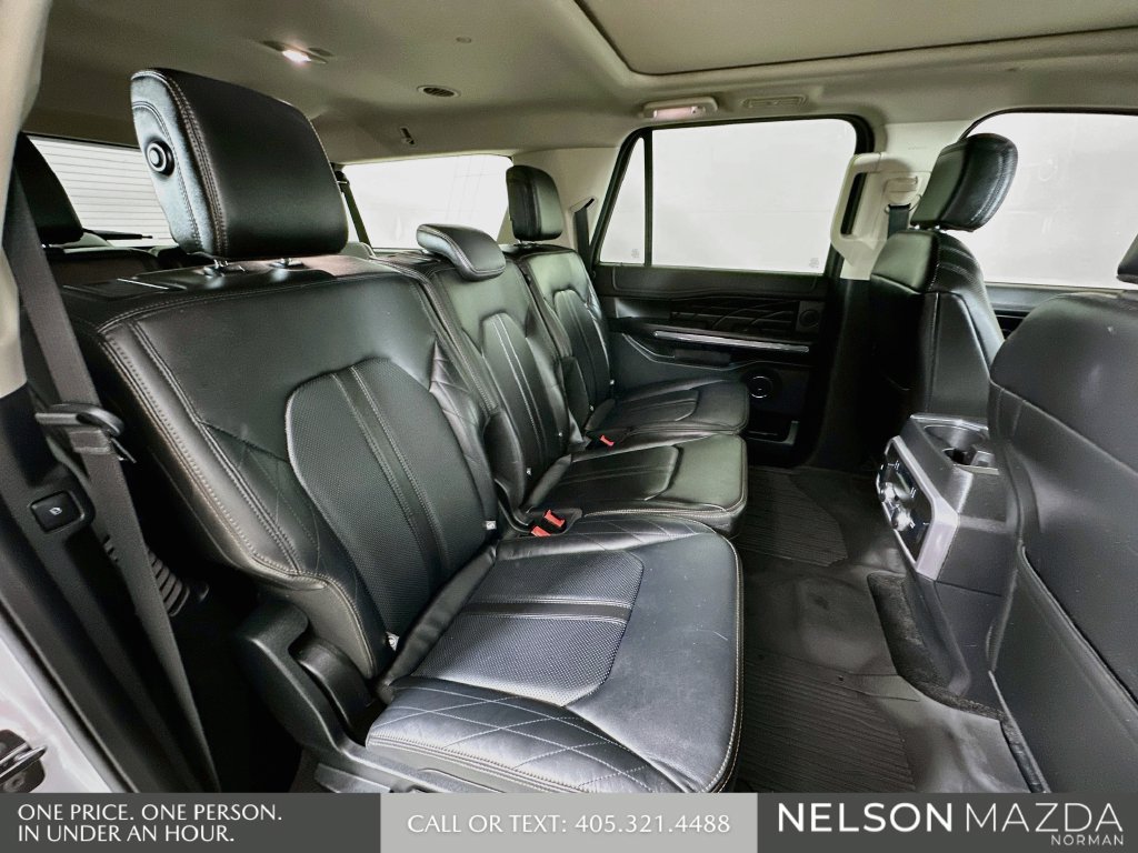 Used 2018 Ford Expedition Max Platinum RWD image 31