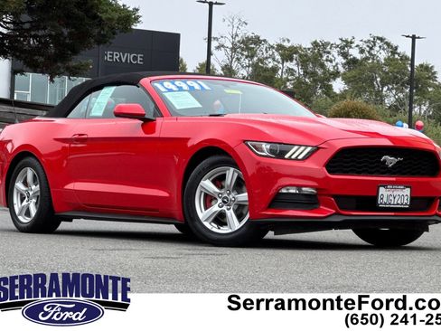 Used 2017 Ford Mustang Convertible RWD image 1