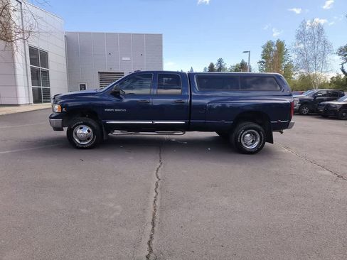 Used 2005 Dodge Ram 3500 Truck SLT image 2