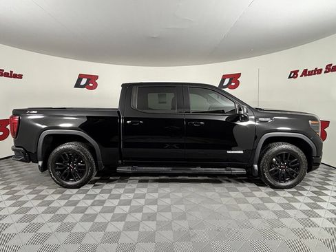 Used 2024 GMC Sierra 1500 Elevation w/ Elevation Premium Package image 7