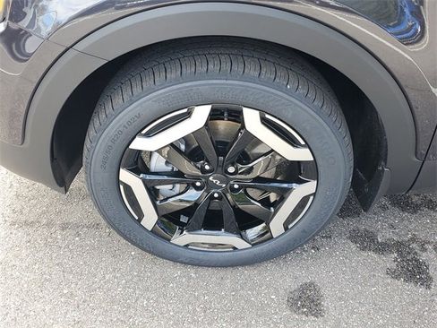 New 2025 Kia Telluride S image 39