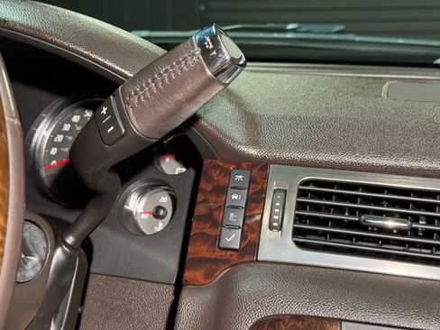 Used 2007 GMC Yukon Denali image 41