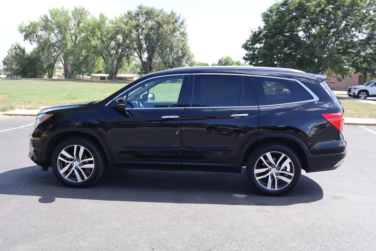 Used 2016 Honda Pilot Touring image 9