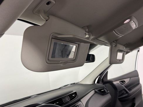 Used 2020 Nissan Rogue Sport S w/ Appearance Package FWD image 31