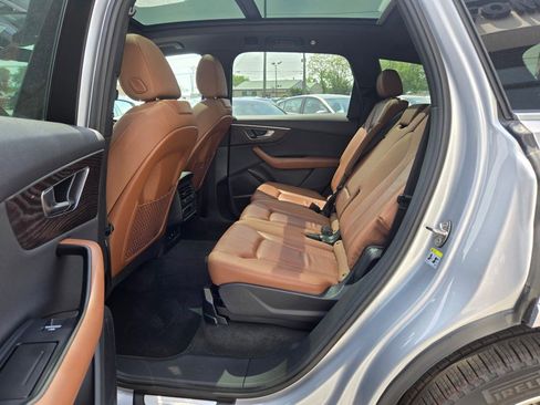 Used 2021 Audi Q7 3.0T Premium Plus w/ Premium Plus Package image 10