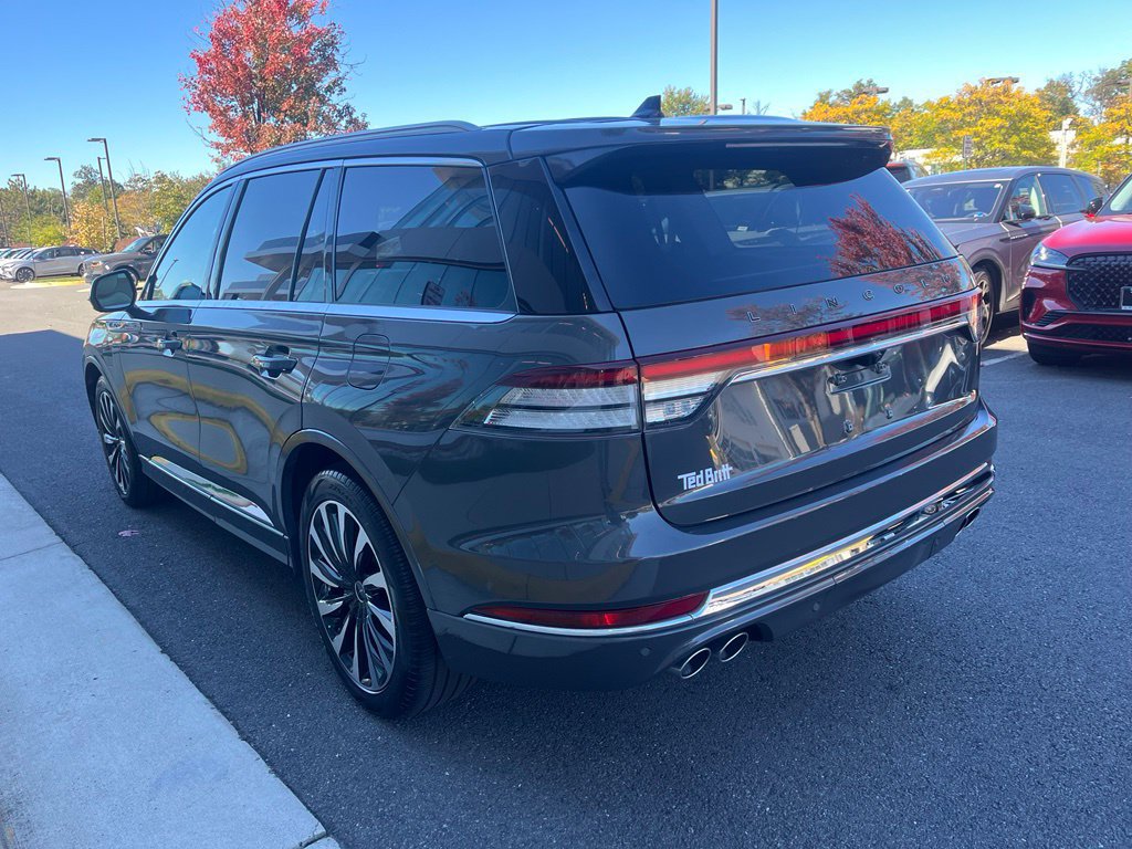 Used 2022 Lincoln Aviator Black Label Grand Touring w/ Class IV Trailer Tow Package AWD/4WD image 7