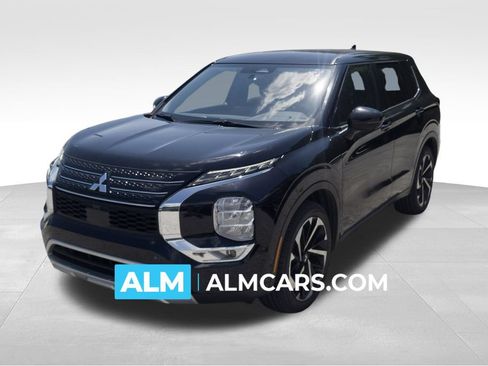 Used 2024 Mitsubishi Outlander SE FWD image 1