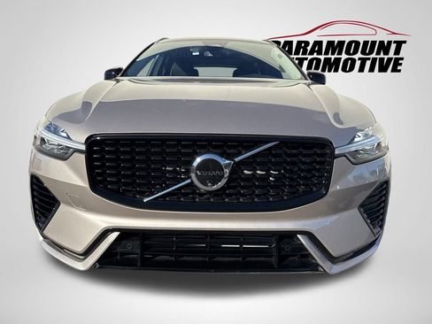 Used 2024 Volvo XC60 T8 Plus w/ Protection Package Premier image 2