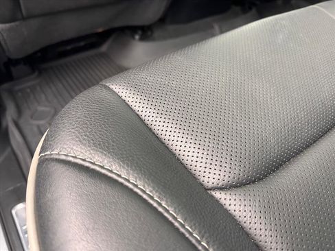 Used 2022 RAM 1500 Limited image 15