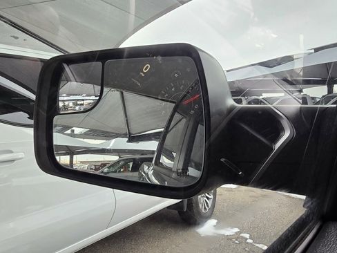 Used 2021 RAM 1500 Big Horn image 11