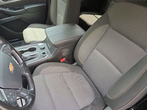 Used 2020 Chevrolet Traverse LT w/ LPO, Floor Liner Package AWD/4WD image 23