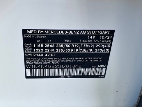 Used 2025 Mercedes-Benz GLA 250 image 33
