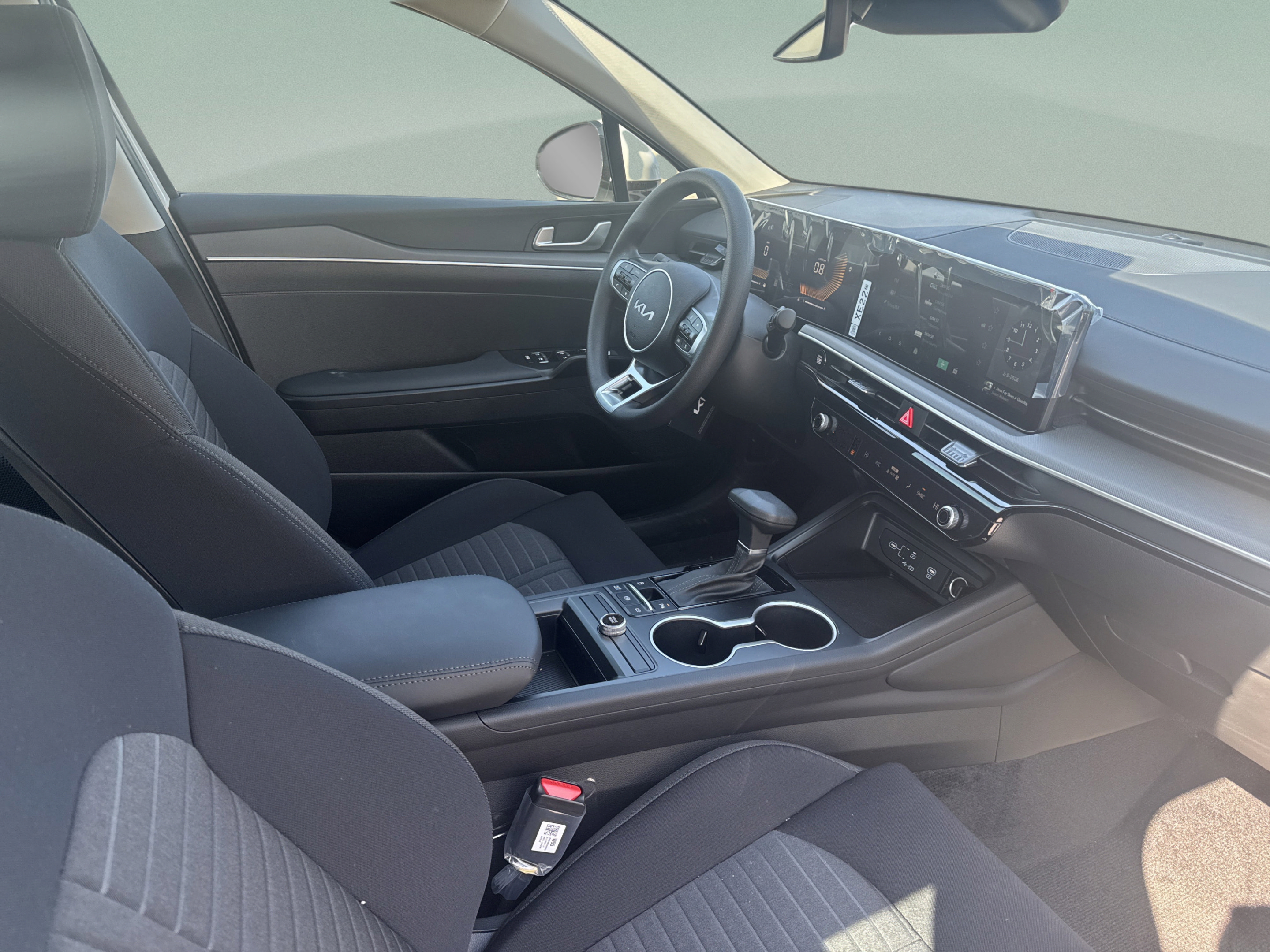 New 2026 Kia K5 LXS FWD image 35