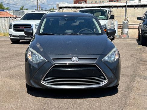 Used 2016 Scion iA FWD image 8