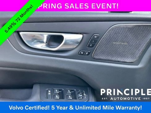 Certified 2023 Volvo XC60 B5 Plus w/ Climate Package FWD image 15