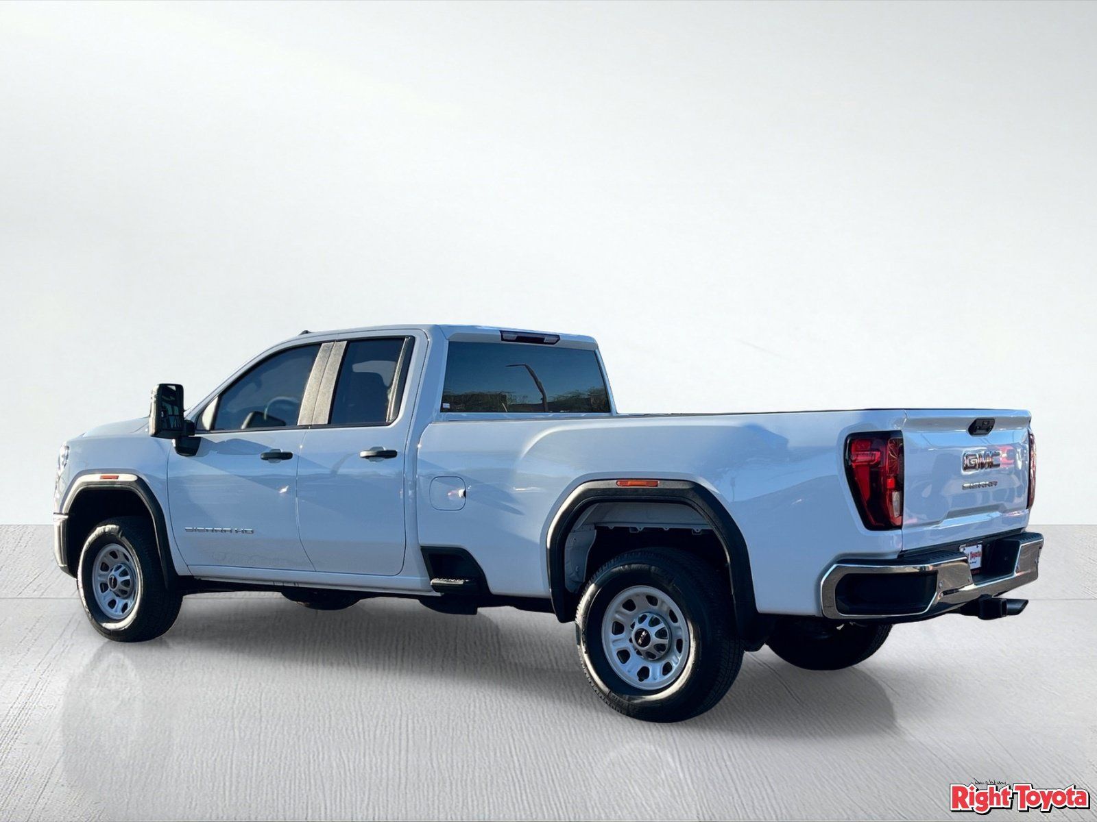 Used 2025 GMC Sierra 2500 Pro w/ 1SA Pro Safety Plus Package RWD image 4