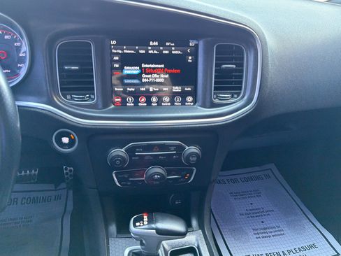 Used 2018 Dodge Charger SXT Plus RWD image 21