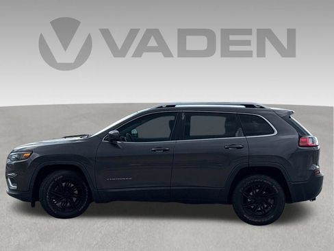 Used 2019 Jeep Cherokee Limited FWD image 14