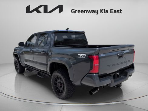 Used 2024 Toyota Tacoma TRD Sport RWD image 8