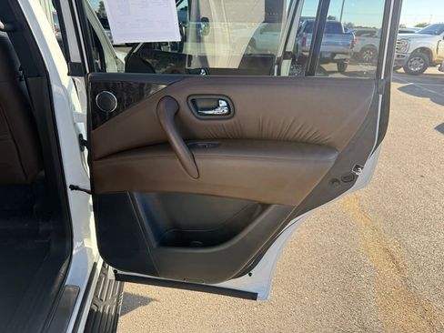 Used 2024 Nissan Armada Platinum w/ Captain's Chairs Package image 25