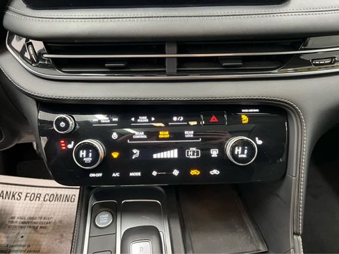 Used 2024 INFINITI QX60 Pure image 26