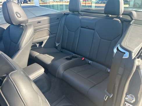 Certified 2023 BMW 430i Convertible w/ M Sport Package RWD image 9