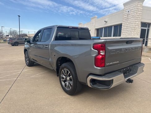 Used 2019 Chevrolet Silverado 1500 LT w/ Texas Edition image 10