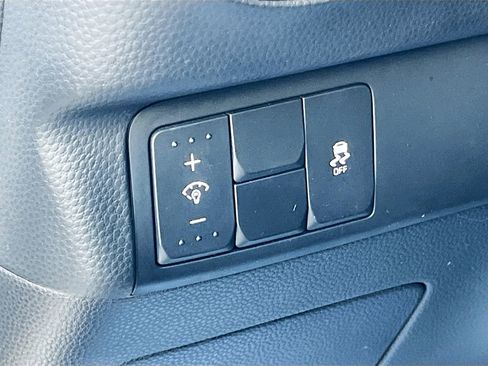 Used 2018 Kia Soul + image 10