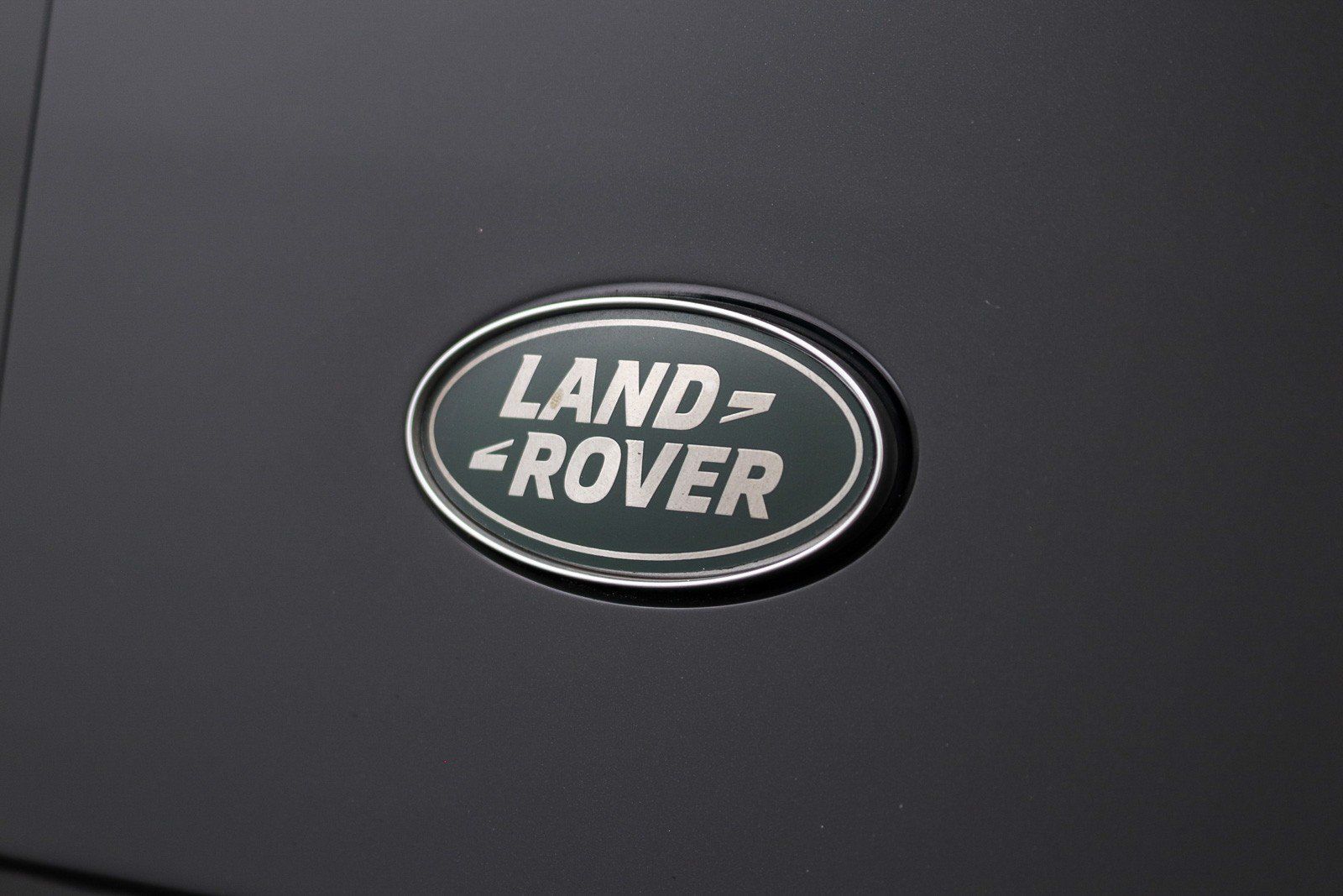 Used 2023 Land Rover Defender 110 S AWD/4WD image 36